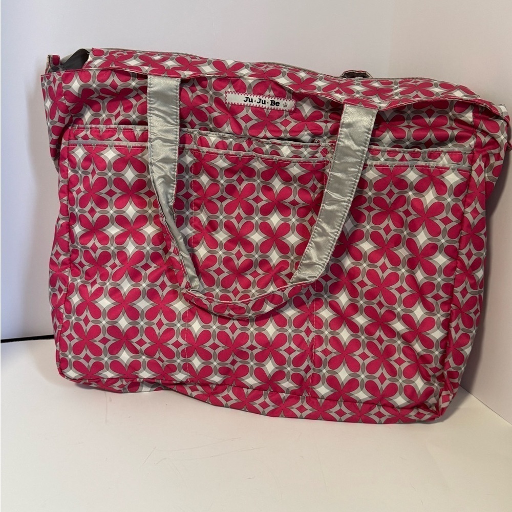 Ju Ju Be Pink Gray Silver Pinwheels large lightweight bag